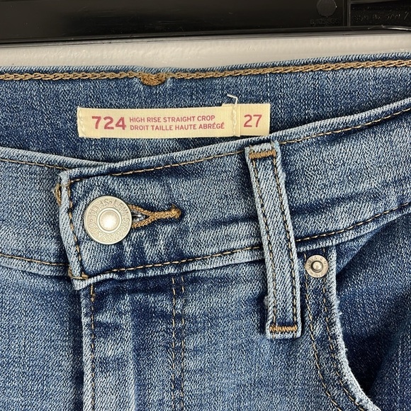 Levis 724 Distressed High Rise Straight Crop Jeans - Picture 6 of 10